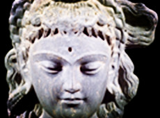 海外收藏古印度贵霜时期犍陀罗造像：菩萨头像 赏析