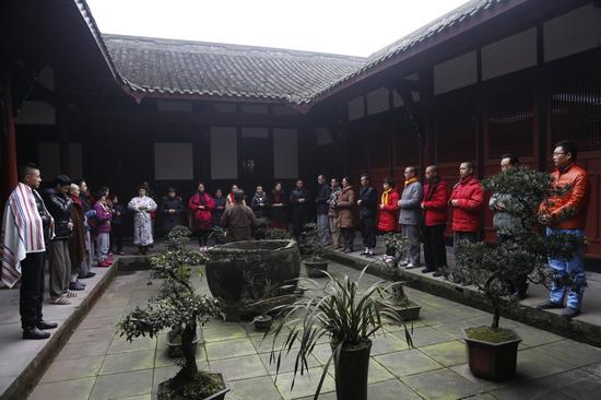 青城山普照寺举办2015元旦三日密集禅修活动