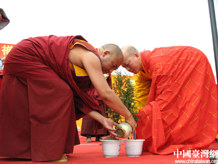 三大语系佛教僧众齐聚青海共庆北海禅院奠基