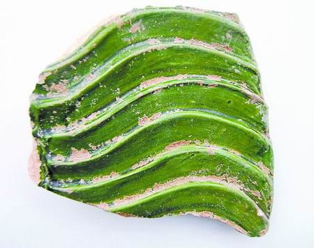 龙门石窟擂鼓台出土文物1700余件