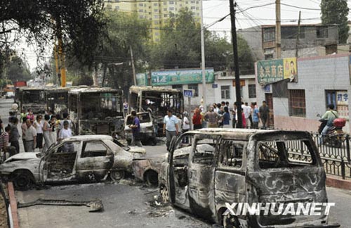 乌鲁木齐打砸抢烧严重犯罪事件死者数增至156人