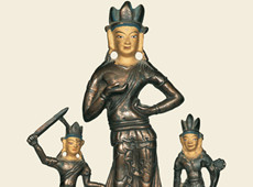 拉萨布达拉宫：密宗怙主三尊（三族姓尊）像 赏析
