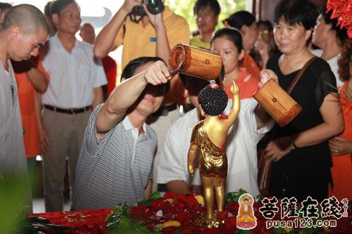 浴佛祈福 浴佛祈福