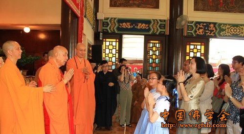 http://www.pusa123.com/news/dujia/201353375_3.html