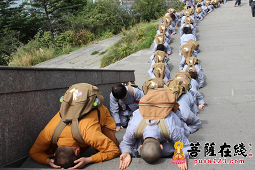 朝拜活动