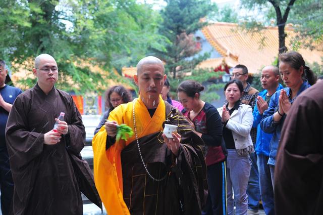 哈尔滨极乐寺地藏菩萨圣诞法会:行孝道 报亲恩