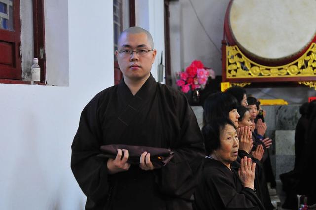 哈尔滨极乐寺地藏菩萨圣诞法会:行孝道 报亲恩