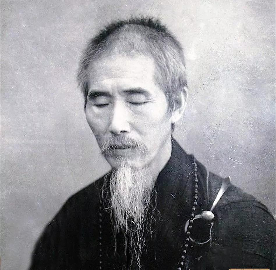 恭逢禅宗泰斗虚云老和尚圆寂纪念日!缅怀一代高僧禅心悲行! 恭逢禅宗泰斗虚云老和尚圆寂纪念日!缅怀一代高僧禅心悲行!