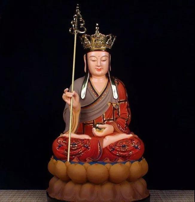 今日恭迎地藏王菩萨圣诞!祈愿众生离苦得乐,究竟解脱! 今日恭迎地藏王菩萨圣诞!祈愿众生离苦得乐,究竟解脱!