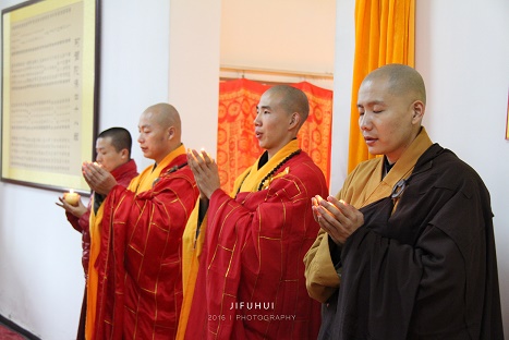明日大势至菩萨圣诞！积福慧供灯、供水共修正在进行中……