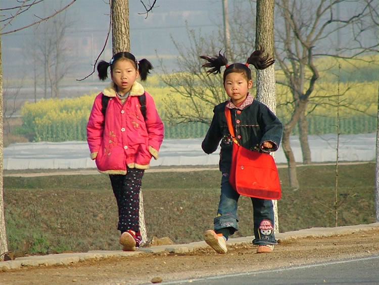 迈开大步