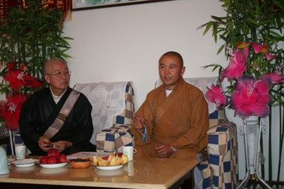 友好交流
