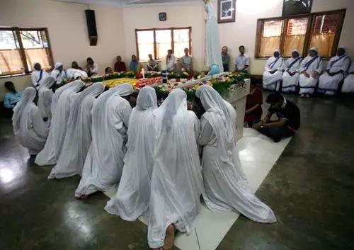 特蕾莎修女活着就是爱