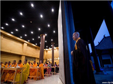 佛教摄影网-作者望悦先生《瓦房店观海寺晚课》