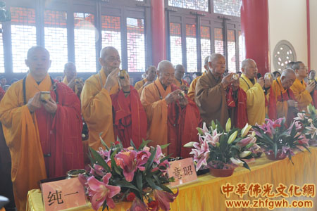 广东汕尾市云台禅寺落成暨全堂佛像开光典礼隆重举行