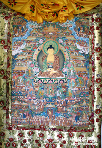 齐聚青海热贡艺术之乡 两岸媒体感受藏传佛教文化