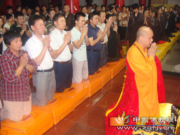 黄梅五祖寺举办观音法会 纪念观世音菩萨成道日