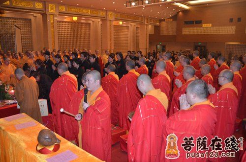 玉佛禅寺常住参加法会