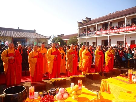 安徽省含山县陶厂镇八宝禅寺大殿重建奠基仪式
