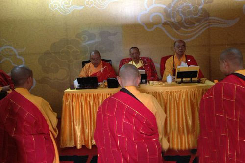 十师做法新戒圆具比丘身