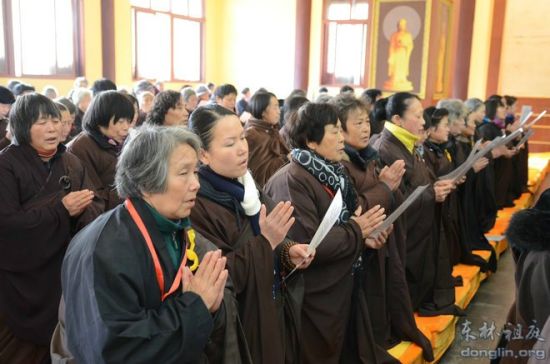 “愿我临终无障碍，阿弥陀佛远相迎”