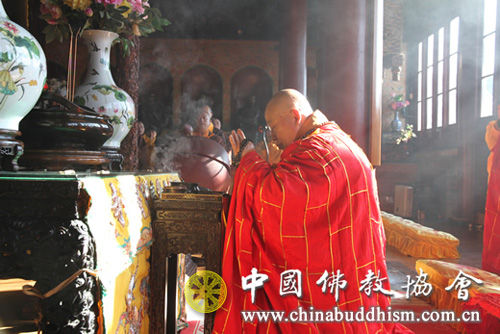 传印会长拈香主法