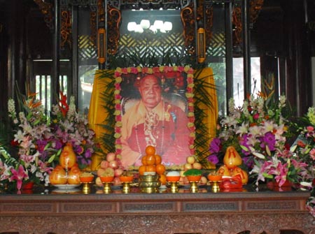 广州光孝寺举行本焕长老圆寂一周年追思法会