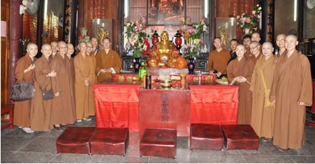 台湾道笙法师、宏照法师一行到福州寺院走访