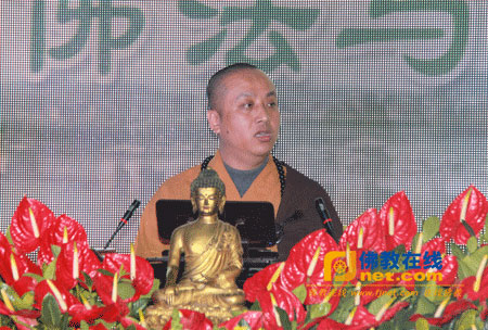 广东潮州开元寺举办佛法与人生讲座达诠法师主讲