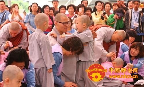 童子僧短期出家剃发与受戒仪式