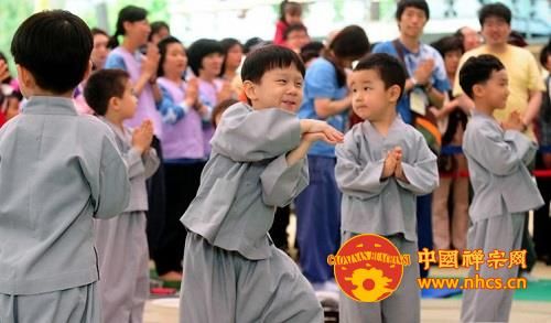 童子僧短期出家剃发与受戒仪式