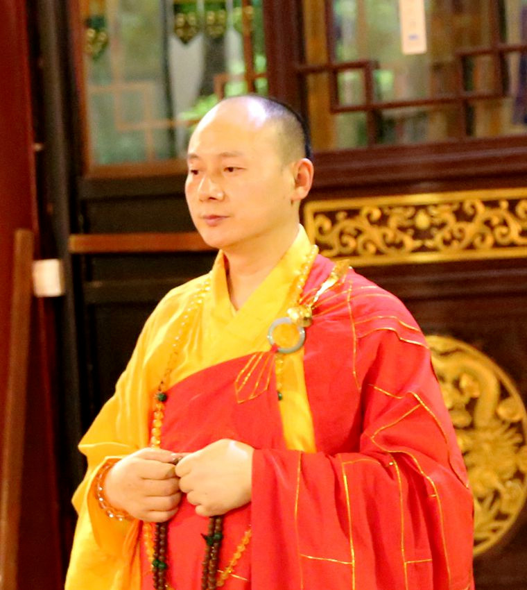 禅寺,恭迎大愿地藏王菩萨圣诞吉日,庄严的慧日法堂,监院传喜法师主持