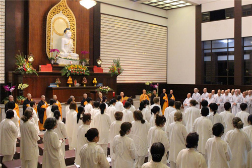 2014南美洲佛光山短期出家修道共107位来自巴西、智利、巴拉圭,阿根廷等国家的戒子参加