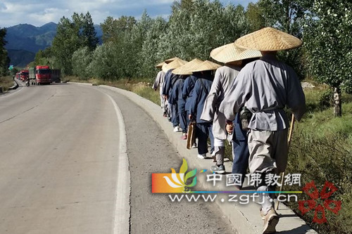 河北邢台玉泉禅寺僧俗一行“行脚五台山”活动圆满.jpg
