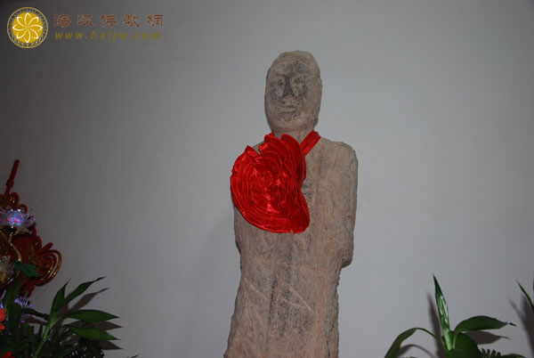  江苏江阴白马寺隆重举行唐代古石佛像开光法会