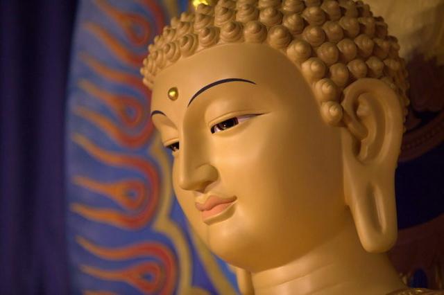 长相年轻 是因为心地善良