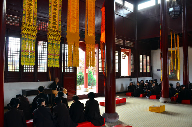 江西东林寺10月下旬10日闭关念佛圆满出关