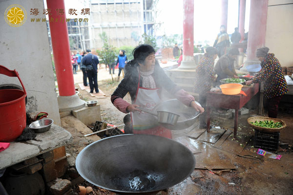 “和乐一家亲 感恩祈福宴”目莲寺感恩年会圆满举行