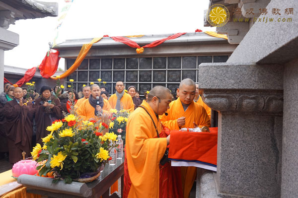 达明法师舍利奉安仪式在资国寺举行