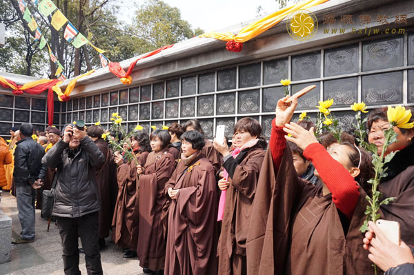 达明法师舍利奉安仪式在资国寺举行