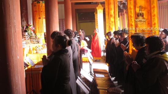 山西稷山大佛寺隆重举行登高节共拜《观音宝忏》大法会