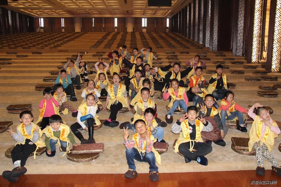 午间小息 午间小息