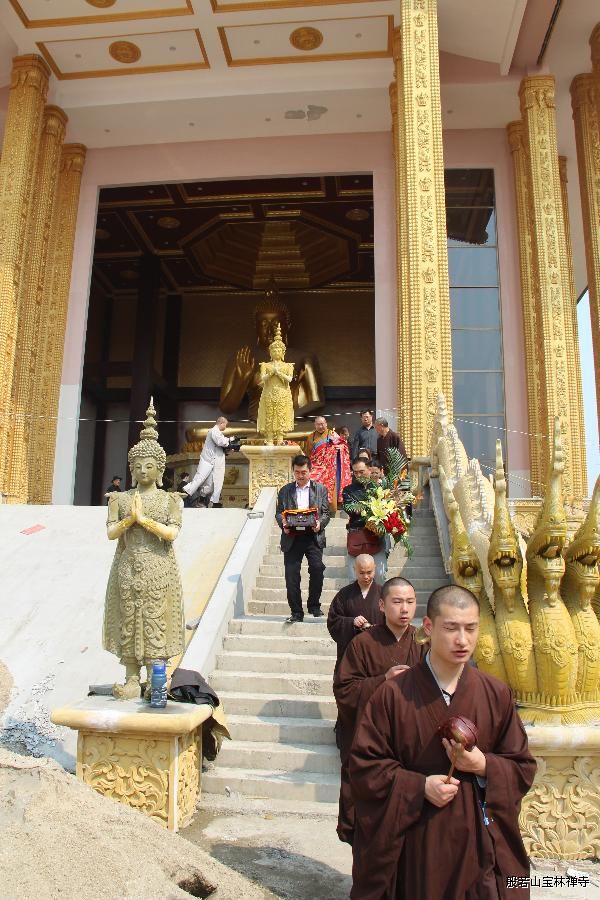 法师念佛超度 法师念佛超度