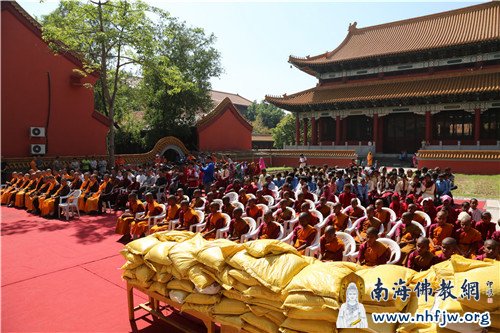 活动现场  摄影：顿俊