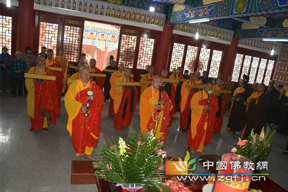 传法仪式于普济禅寺法堂隆重举行