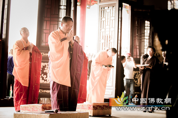 西方三圣殿、东方三圣殿开光法会