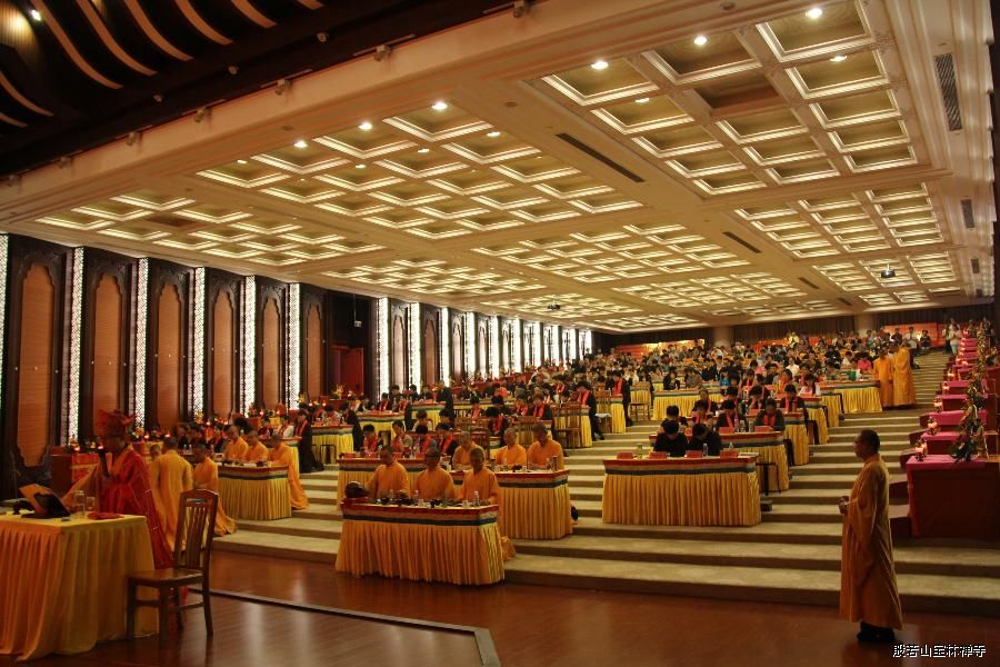 法会现场 法会现场