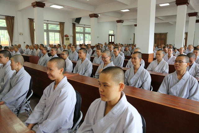 广东尼众佛学院2015年秋季开学典礼隆重举行