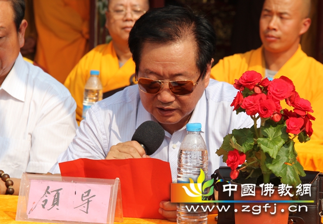 河北辛集抬头禅寺隆重举行三圣殿上梁祈福法会