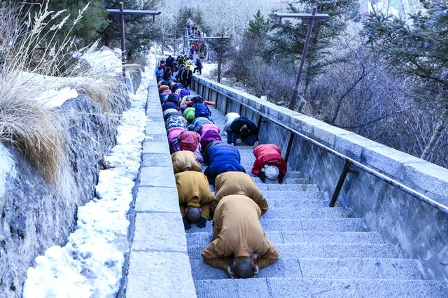 五台山文殊洞新年祈福 朝礼五方文殊